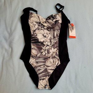 46. Christina black and white swimsuit. Size 12D. NWT